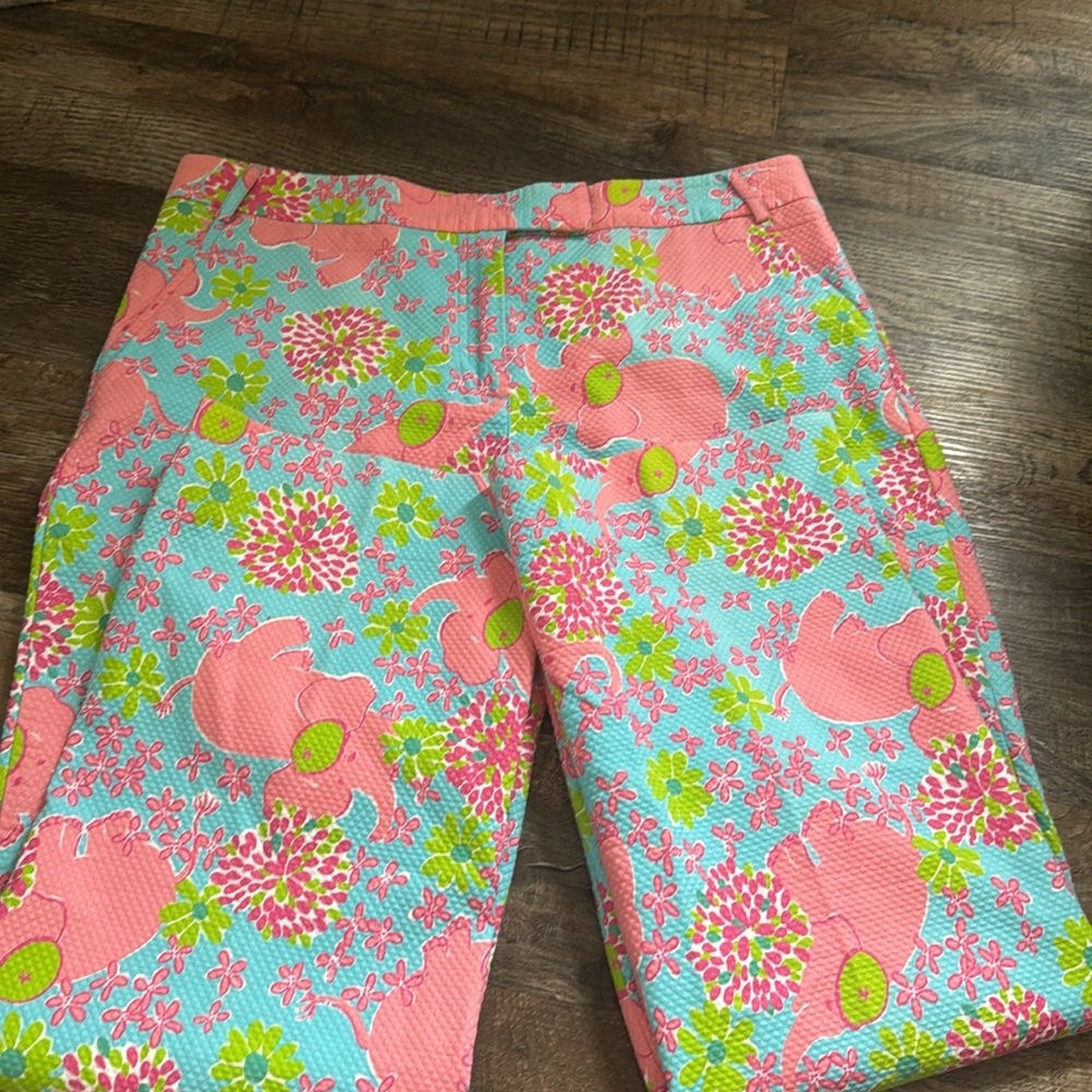 Lily Pulitzer Vintagd Elephant Print Capri Pants size 12 94% cotton 6% Spandex. - Picture 3 of 14